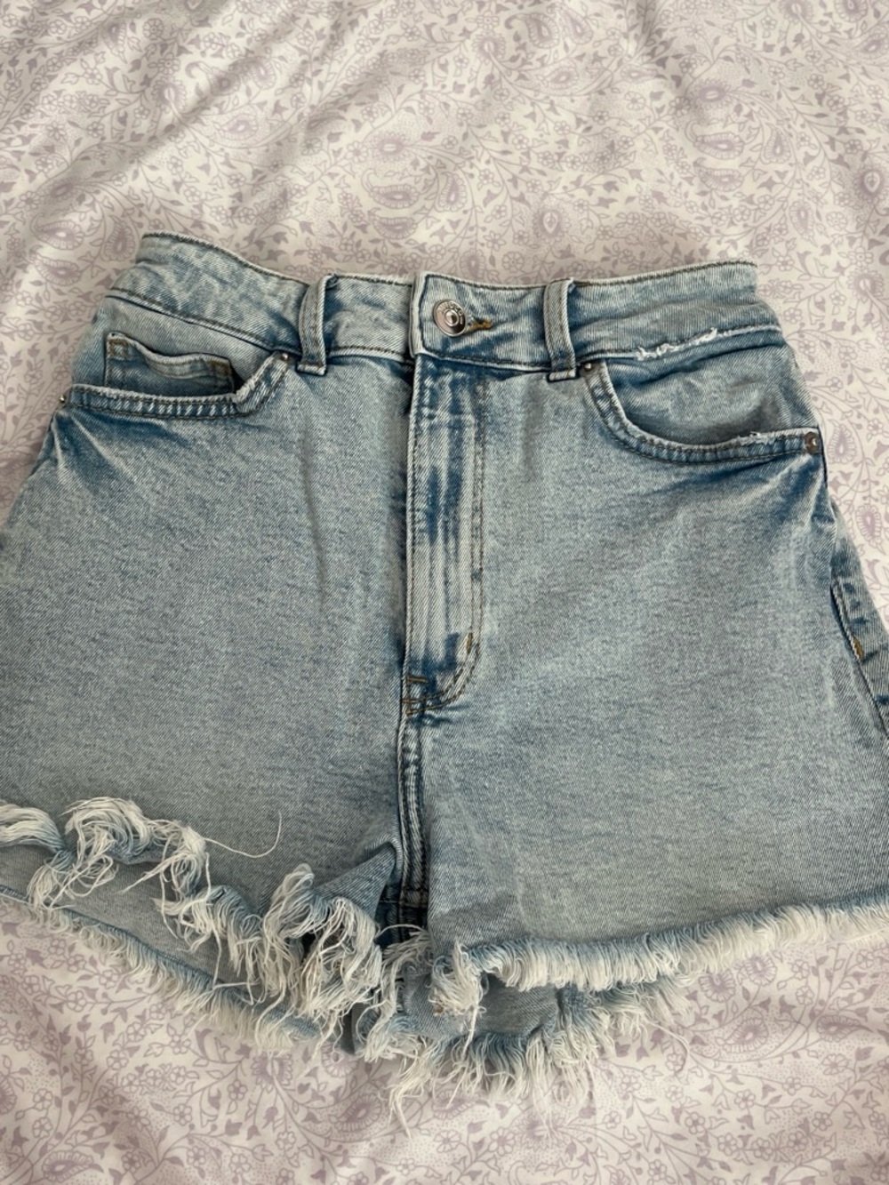 H&M Light Blue High-Rise Frayed Denim Shorts